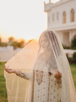 Ivory Net Wedding Veil UK